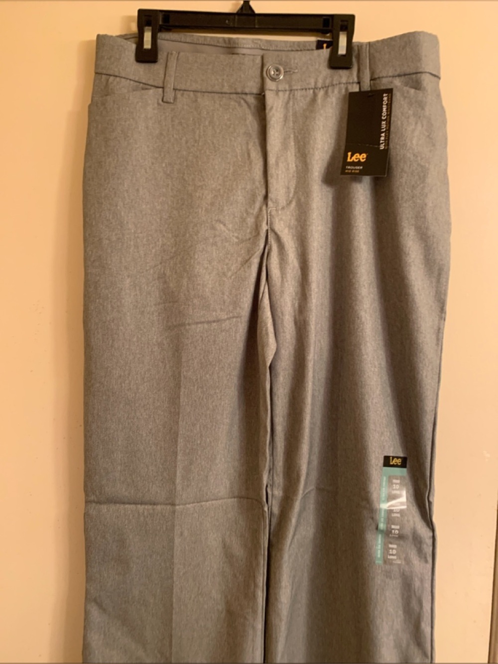 Lee women’s  size 10 Light Gray ultra comfort office pants